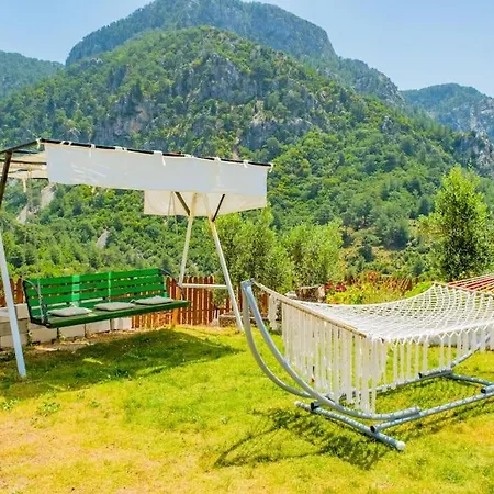 Valley Deniz, Dag Manzarali Muestakil Villa *